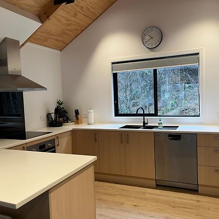 Queenstown Central - Walk To Town - Free Parking - Wifi And Smart Tv - Gym Extérieur photo