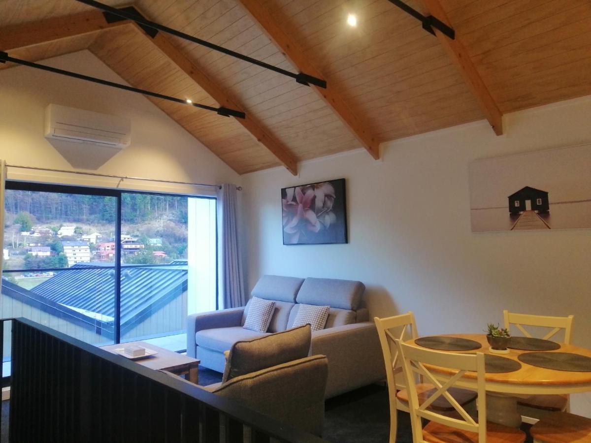 Queenstown Central - Walk To Town - Free Parking - Wifi And Smart Tv - Gym Extérieur photo